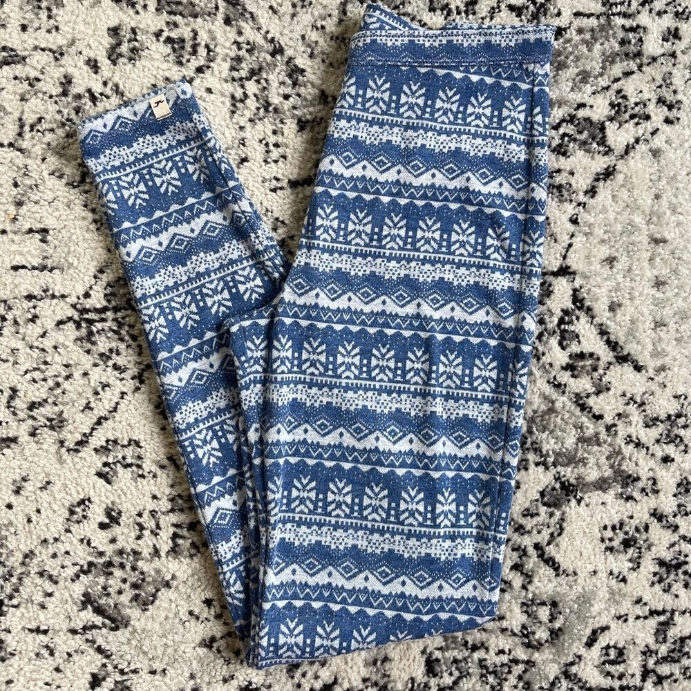 Large Hollister Leggings